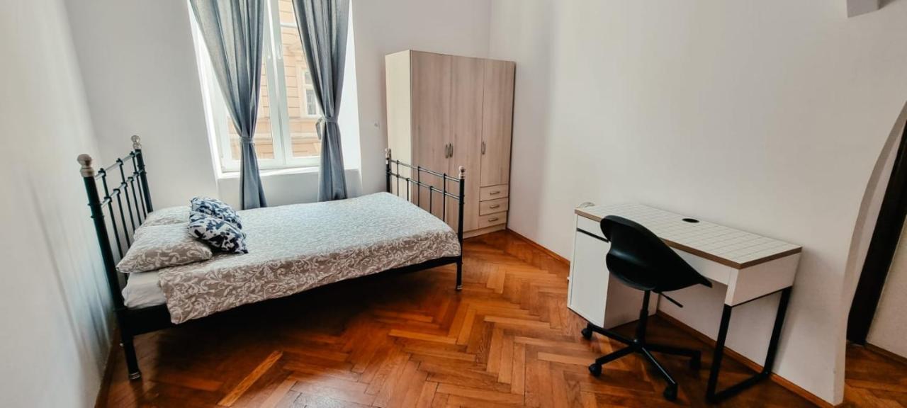 Batorego Apartment 크라쿠프 외부 사진